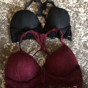 2 Victoria’s Secret lace bralette bras w support